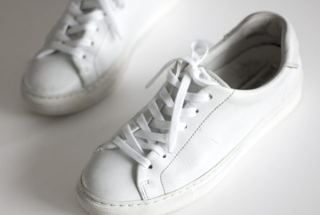 Make your white sneaks white again.