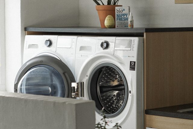 My updated, eco-friendly laundry routine (and why we should all change our laundry game)